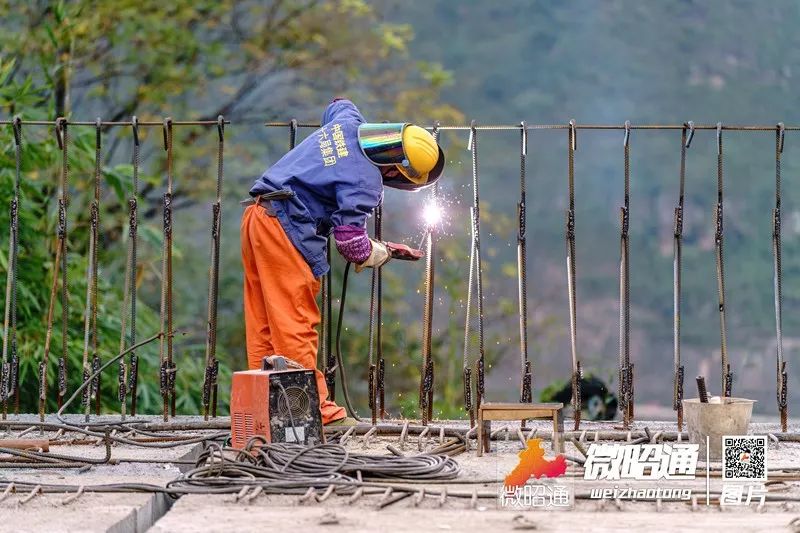 功东高速最新动态，智能出行新时代的科技与生活融合之路